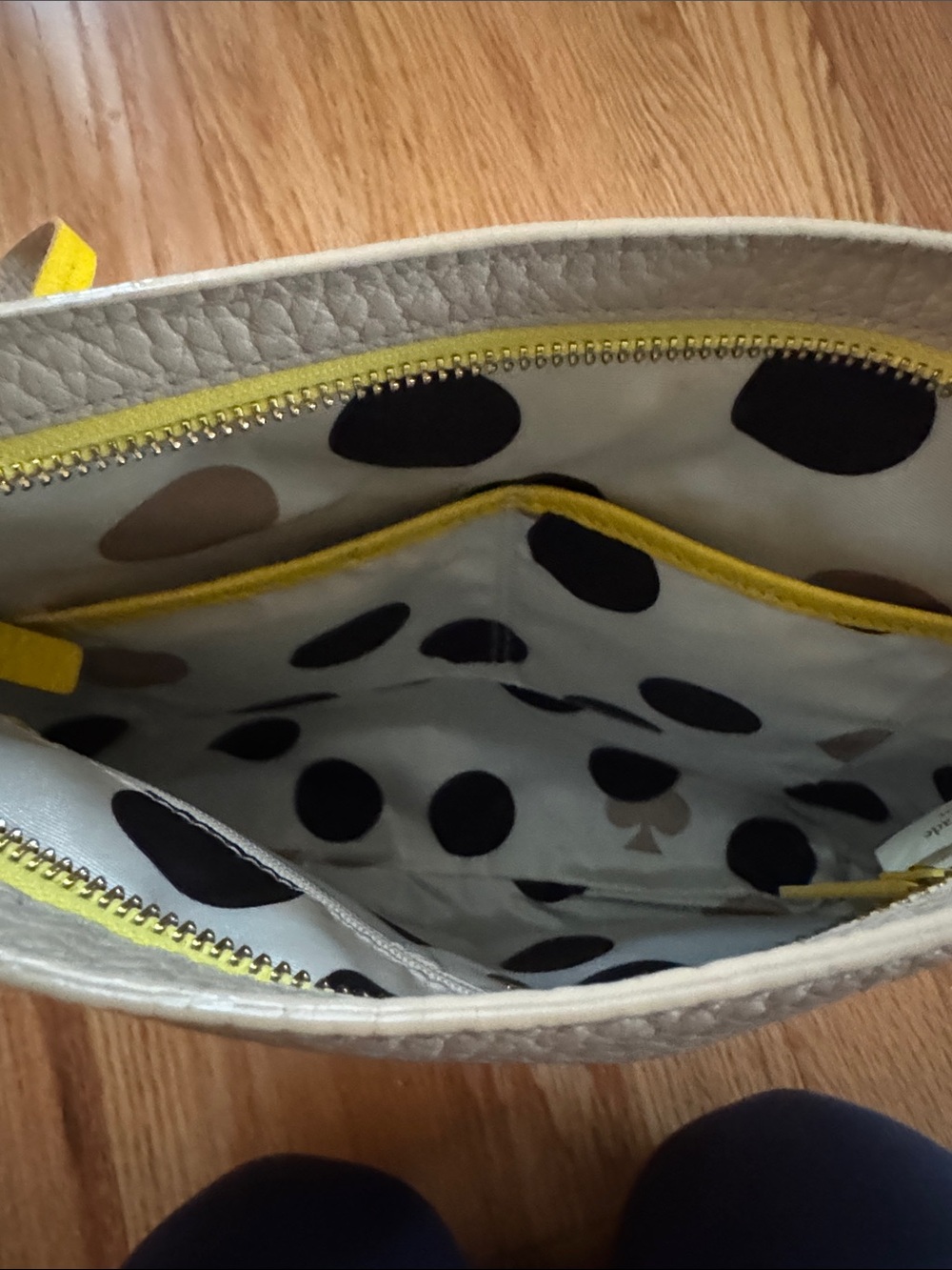 Kate Spade Grove Court Cora Yellow and Cream Colorblock Crossbody purse - Picture 7 of 11
